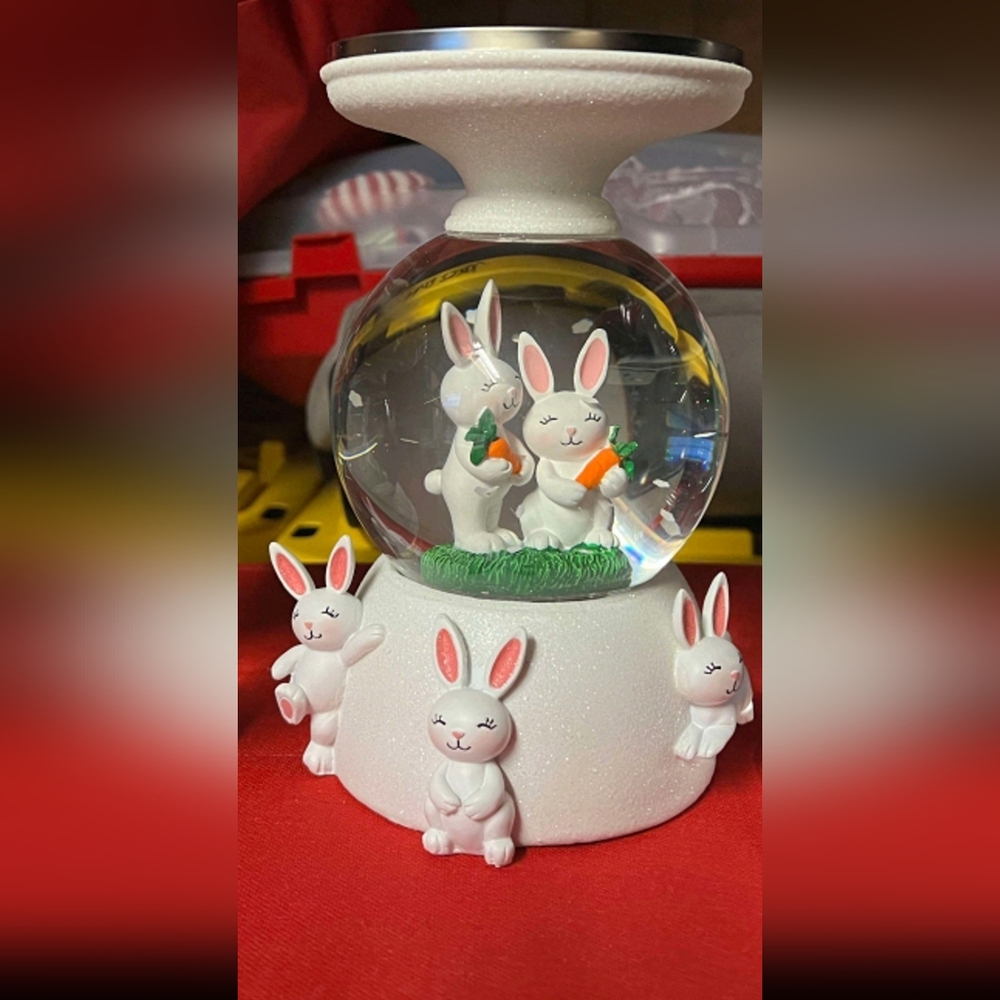 HTF bath &body works easter bunny holder
